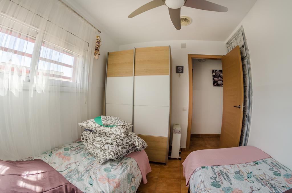Apartamento En Салоу Екстериор снимка